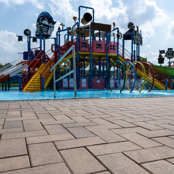 Familie Park Mondo Verde, Landgraaf | Façade Beton