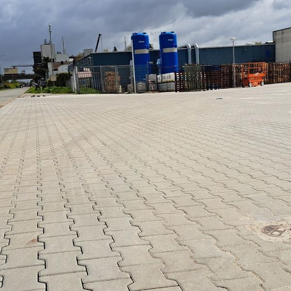 Syntegon Weert | Façade Beton