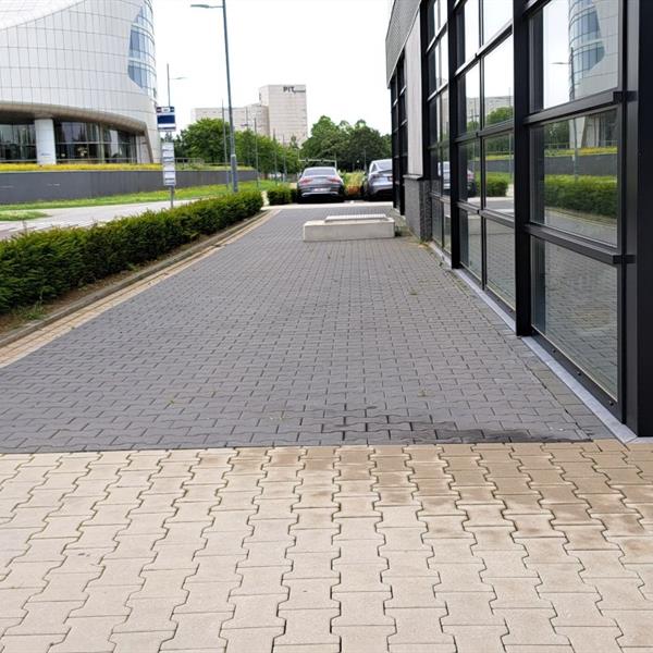 Berding Beton, sterk in industrie bestratingen | Façade Beton