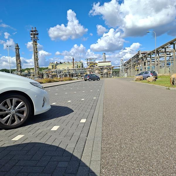 Chemelot Gate 1 realisatie 4 jaar later | Façade Beton